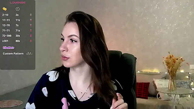 Snapshot of Naughty__Megan chatting on 04-24-26, 05:10 Naughty Megan online show from 04-24-26, 05:10