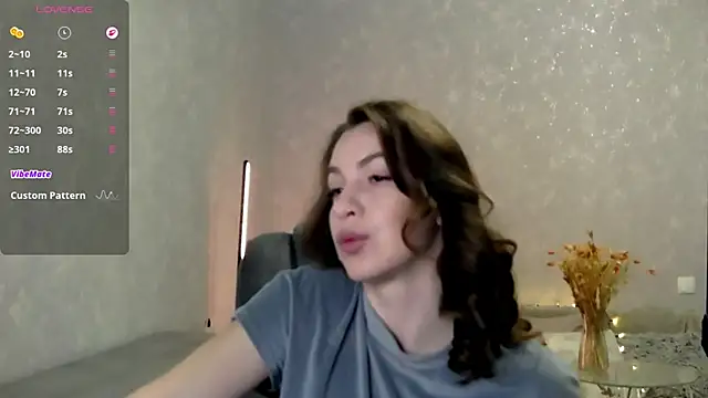 Snapshot of Naughty__Megan chatting on 05-10-26, 03:01 Naughty Megan online show from 05-10-26, 03:01