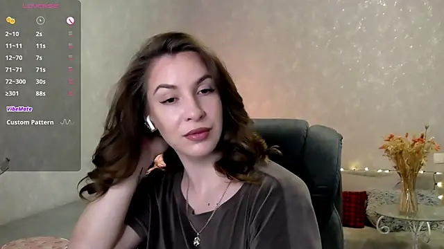Snapshot of Naughty__Megan chatting on 05-30-26, 03:03 Naughty Megan online show from 05-30-26, 03:03