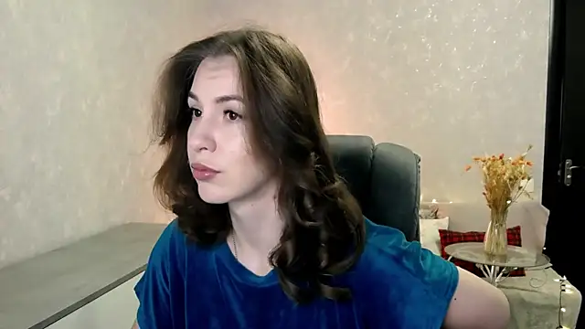 Snapshot of Naughty__Megan chatting on 07-11-26, 08:50 Naughty Megan online show from 07-11-26, 08:50