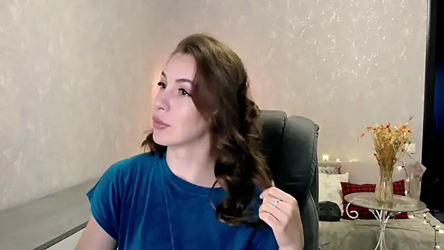 Snapshot of Naughty__Megan chatting on 07-13-26, 03:42 Naughty Megan online show from 07-13-26, 03:42