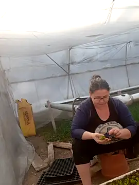 Snapshot of EmmaSquirt chatting on 02-20-25, 11:20 EmmaSquirt online show from 02-20-25, 11:20