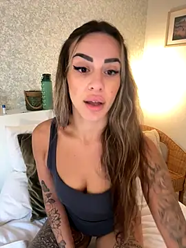 Alisa-Marie online show from 11-07-25, 12:49