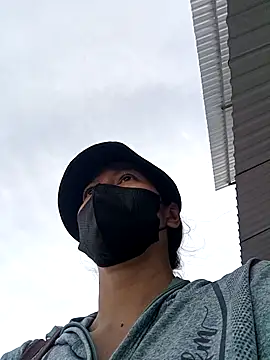 2HotAsain4u online show from 11-28-25, 12:57