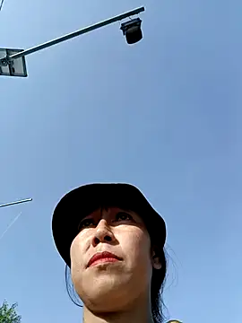 2HotAsain4u online show from 12-20-25, 12:51