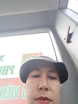 2HotAsain4u online show from 12-23-25, 12:52