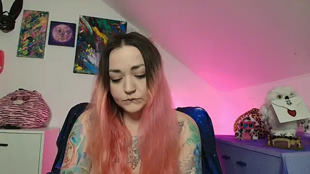 PinkHurricaneOfficial online show from 02-16-26, 04:25