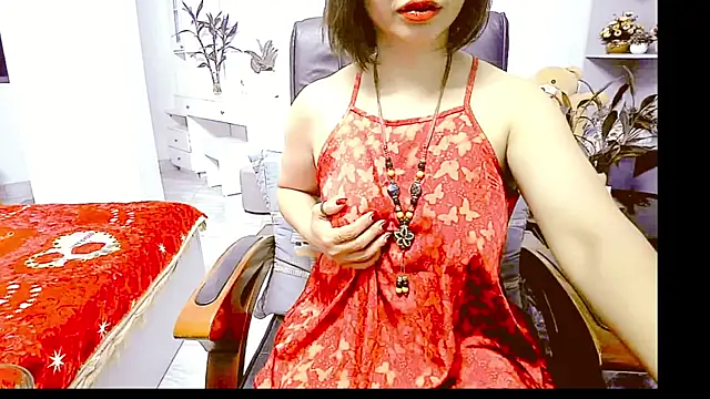 Snapshot of Miu-Le chatting on 05-11-26, 08:17 Miu-Le online show from 05-11-26, 08:17