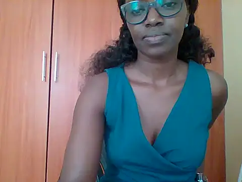 sexy darleen23 online show from 06-19-26, 10:52