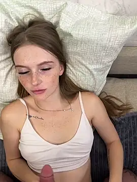 lovelly molly online show from 09-15-25, 03:23