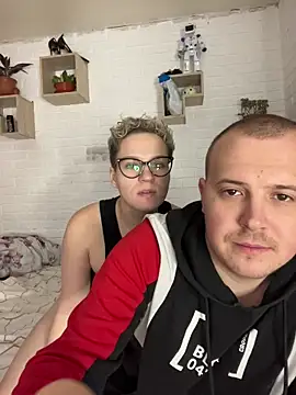 MrMrsRight online show from 11-26-25, 08:26