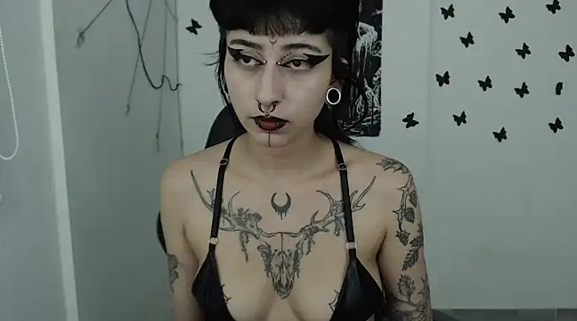 n0sferatus   online show from 02-12-25, 05:37