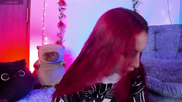 Megan wolf1  online show from 04-10-26, 06:29