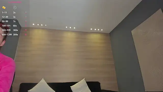 RosalineFiore online show from 12-19-24, 06:23