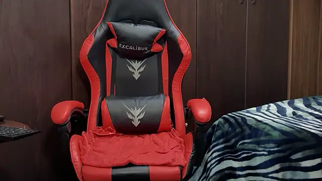 HAIRY ARAB SULTAN online show from 01-02-25, 08:13