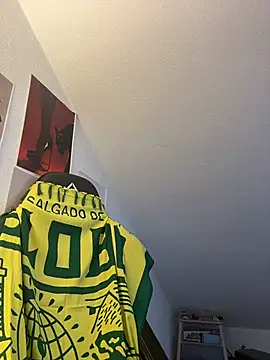 Snapshot of rafamarianoofc chatting on 09-27-25, 11:26 rafamarianoofc online show from 09-27-25, 11:26