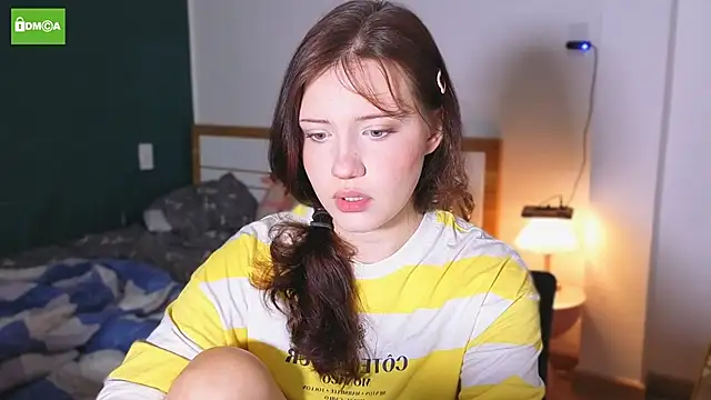 HanahCute online show from 09-24-25, 07:28