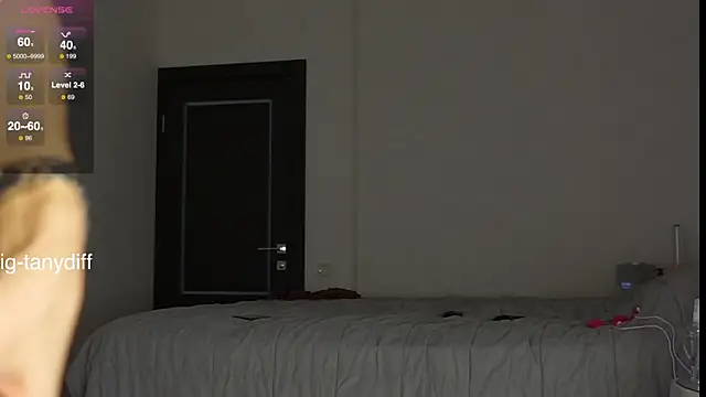 diffgirls2 online show from 12-12-24, 01:06