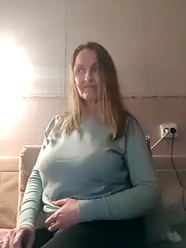 Evelina cute online show from 01-02-25, 07:40