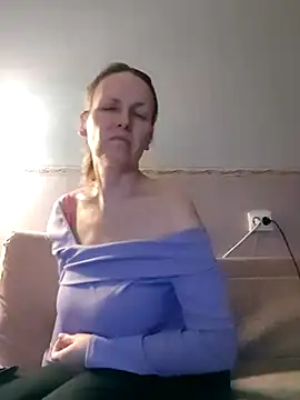 Evelina cute online show from 03-05-25, 07:49