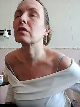 Evelina cute online show from 02-21-26, 08:48