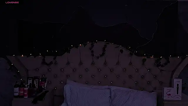 AmberGreyy  online show from 03-01-26, 01:35