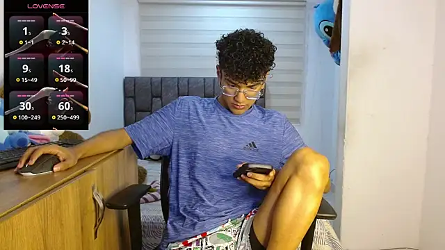 harrytwink18 online show from 09-09-25, 03:11