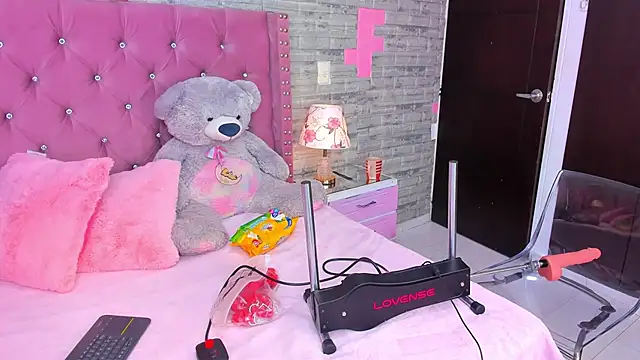 IsabellaBromsS online show from 02-14-25, 09:21