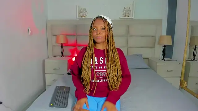 Snapshot of TifannyTaylor_ chatting on 03-21-25, 04:49 TifannyTaylor  online show from 03-21-25, 04:49