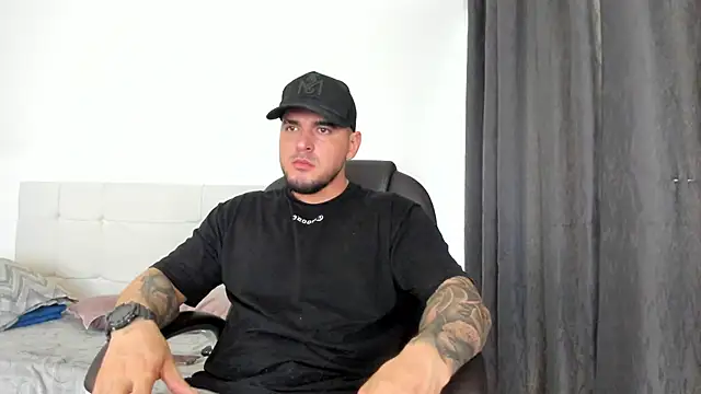 Snapshot of Teilor_Creed chatting on 12-01-25, 07:52 Teilor Creed online show from 12-01-25, 07:52