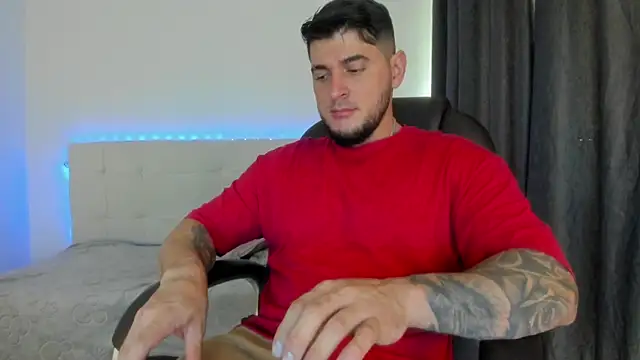 Snapshot of Teilor_Creed chatting on 02-18-26, 09:55 Teilor Creed online show from 02-18-26, 09:55