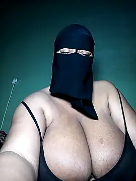 Loly mor online show from 01-23-25, 05:24