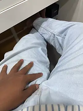 dick69lil online show from 06-11-26, 10:46