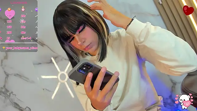 Snapshot of Tiff_Valentine chatting on 02-16-25, 05:15 Tiff Valentine online show from 02-16-25, 05:15