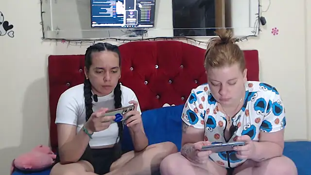 Snapshot of Lola_barbara chatting on 01-05-25, 06:24 Lola barbara online show from 01-05-25, 06:24