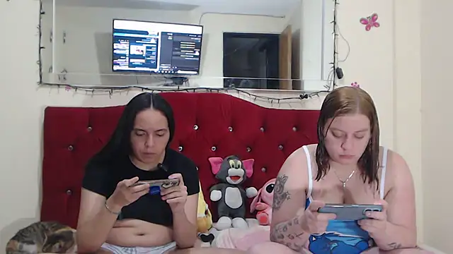 Snapshot of Lola_barbara chatting on 01-07-25, 04:50 Lola barbara online show from 01-07-25, 04:50