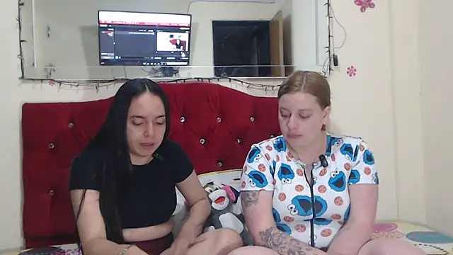 Snapshot of Lola_barbara chatting on 01-18-25, 04:59 Lola barbara online show from 01-18-25, 04:59