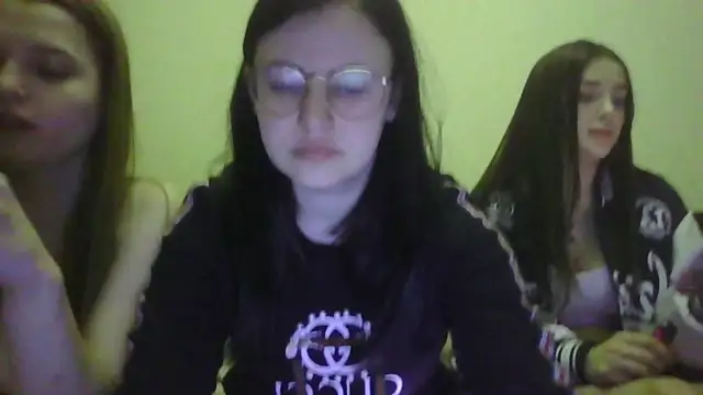 Snapshot of German_Eva chatting on 03-03-25, 06:59 German Eva online show from 03-03-25, 06:59