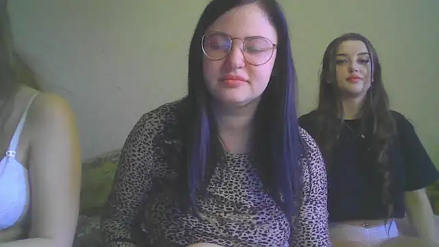 Snapshot of German_Eva chatting on 03-10-25, 01:54 German Eva online show from 03-10-25, 01:54