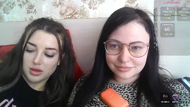 Snapshot of German_Eva chatting on 03-11-25, 01:45 German Eva online show from 03-11-25, 01:45