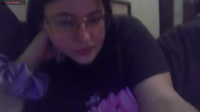 Snapshot of German_Eva chatting on 11-04-25, 07:57 German Eva online show from 11-04-25, 07:57