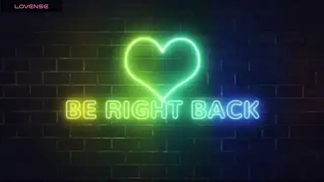 Snapshot of MrAndMrsCrook chatting on 10-25-25, 04:13 MrAndMrsCrook online show from 10-25-25, 04:13