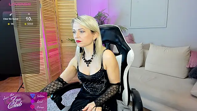 Snapshot of Gloria_Lovely chatting on 12-06-24, 02:17 Gloria Lovely online show from 12-06-24, 02:17