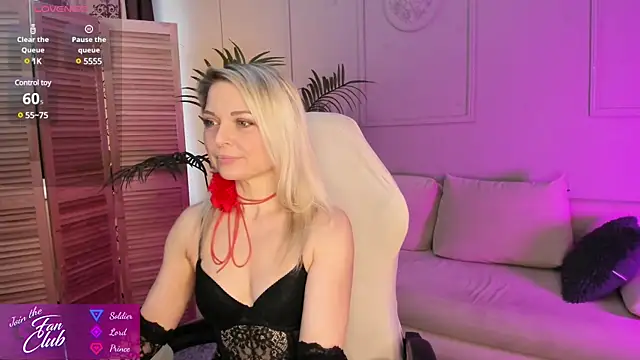 Snapshot of Gloria_Lovely chatting on 01-21-25, 10:41 Gloria Lovely online show from 01-21-25, 10:41