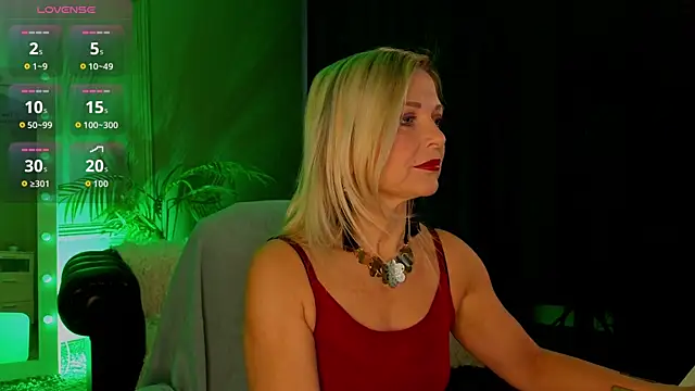 Gloria Lovely online show from 01-06-26, 11:14