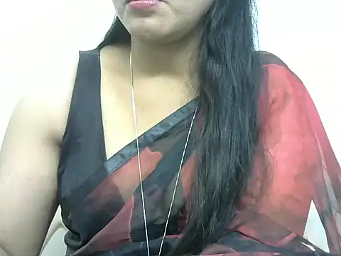 Snapshot of rashmika_reddy chatting on 07-25-26, 06:33 rashmika reddy online show from 07-25-26, 06:33