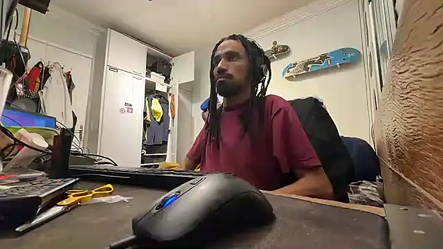 hotcamboy420 online show from 12-12-24, 05:31