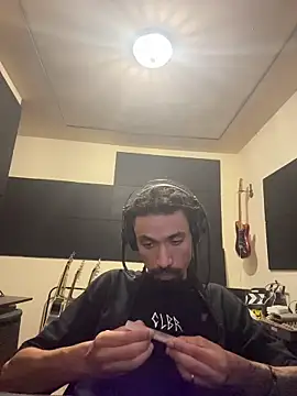 hotcamboy420 online show from 11-30-25, 06:28