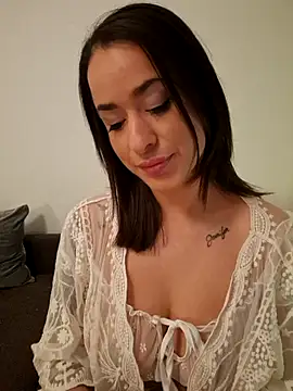 LydiaMaus96 online show from 12-17-25, 01:44