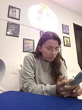 karlamorris  online show from 11-11-25, 01:33